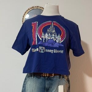 WDW Castle Graphic Tee NWOT